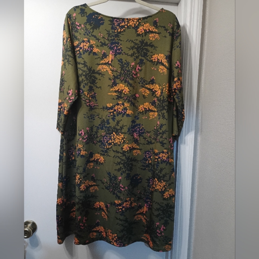Floral Long Sleeve Dress in Olive Green